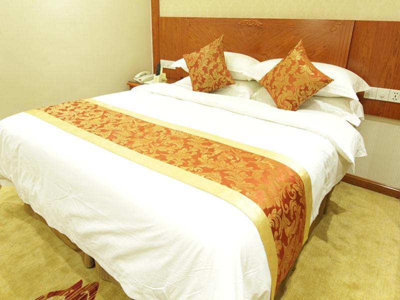 Vienna Classic Hotel Kongtong Avenue Pingliang Exteriör bild